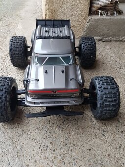 ARRMA OUTCAST 6s blx - 7