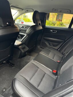 Volvo V60 2.0(2018) - 7