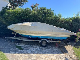 CHORVATSKO - Mariah SC 19 Cuddy (2007) – Sportovní člun s ka - 7