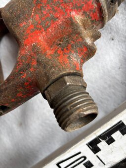 Pneumatické kladivo - 7