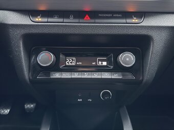 Škoda Fabia 1.2TSi Navi Digi Klima Tempomat Smartlink DAB - 7