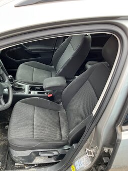 Volkswagen golf 1.6 TDi VII rok 2018 - 7