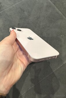 Apple IPhone 13, 128GB, barva pink - 7