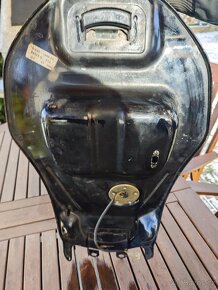 Suzuki Bandit 1200 - nádrž - - svody - 7