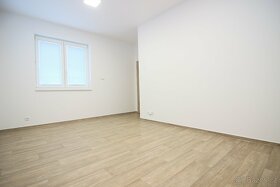 Prodej rodinného domu, 6+kk, 225 m², pozemek 727 m², Vamberk - 7