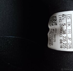 Nové boty Adidas c.38 - 7