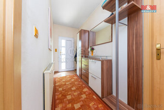 Prodej rodinného domu 195 m2, pozemek 646 m2, Starovičky - 7