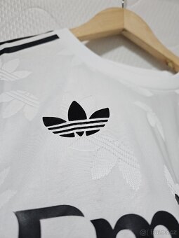 Real Madrid fancy t-shirt - 7