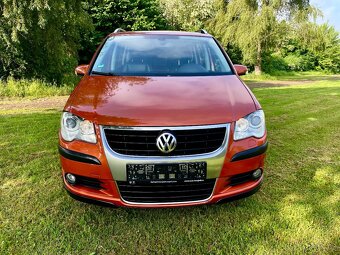 VOLKSWAGEN TOURAN CROSS 2.0 TDI,7 míst - 7