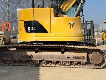 Pasový bagr CAT 321D - 7