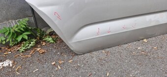 Prave zadni dvere vw touran II 5TA - 7
