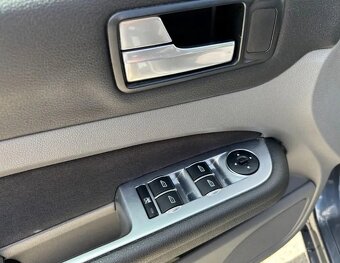 Ford Focus kombi 1,8 92kW Titanium, benzín a E85 - 7