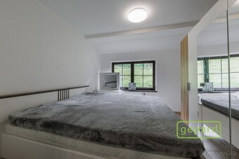 Celá přístavba domu. Byt 3+1 (celkem 72,5m²) + víceúčelová m - 7