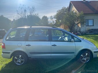 Ford Galaxy - 7
