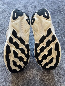 9x Pánské běžecké sportovní boty Hoka - 7
