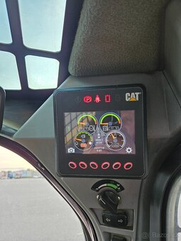 CAT 262 D3 - 7