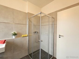 Pronájem nového moderního bytu 2+kk v centru Kralup nad Vlta - 7