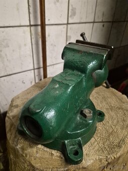 Svěrák YORK 100 - 7