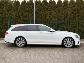 Mercedes E400 4Matic 245kW AMG Airmatic Pano - 7