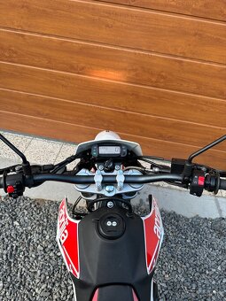 Aprilia SX 125 - 7