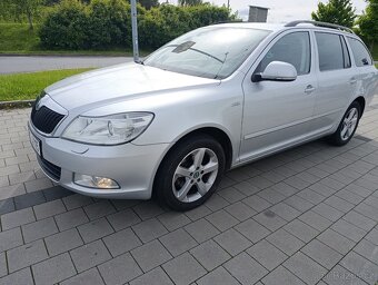 Škoda Octavia 1.6 TDI Family 77kw, 2012/11, xenony - 7