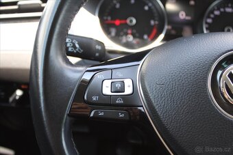 Volkswagen Passat 2.0 TDI 4MOTION HIGHLINE ČR (2017) - 7