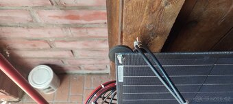 Prodám nabíjecí stanici powerbanku ezviz - 7