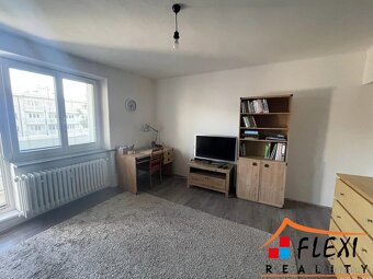 Pronájem zařízeného bytu 1+1 s balkónem, 43 m², ul. Dolní, O - 7