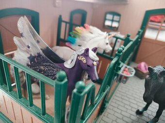 Stáj Schleich - 7
