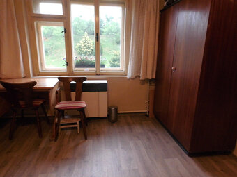 Prodej rodinný dům 200 m² a srub 36 m² Staré Hvězdlice - 7