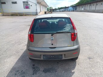Fiat Punto 1.2 klima , originál 92tis.km,bez koroze - 7