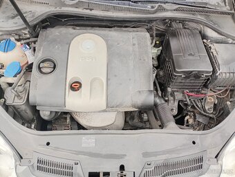 Volkswagen Golf 5 - 7