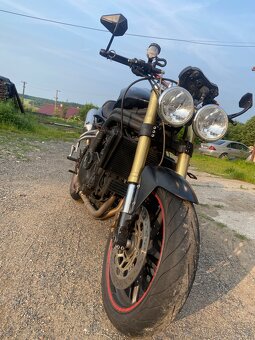 Triumph speed triple 1050 - 7