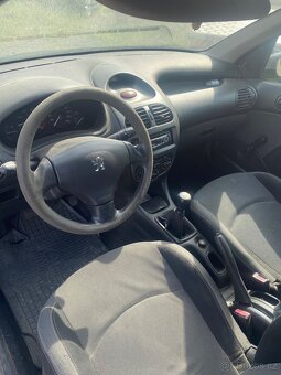 Prodám Peugeot 206,1.4 benzin r.v.2006 - 7