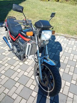 Honda VF750 s - 7