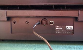 Prodám digitální elektrické piano KORG B2, cena 7 000,- Kč - 7