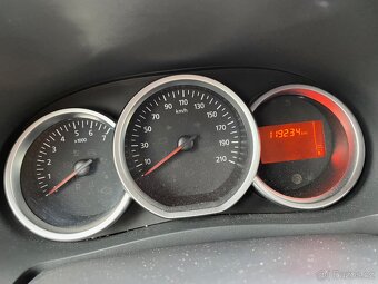 Dacia Lodgy Stepway 1.5 dCi/80kW 7 míst | 11/2017 - 119 220 - 7