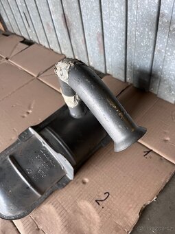 Fiat 850 nový výfuk - 7