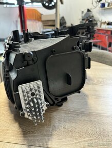 Světlo volkswagen Tiguan - 7