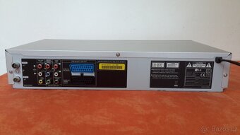 Videorekorder s DVD LG - 7
