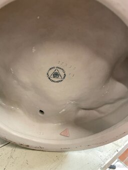 Velká porcelánová socha Muž se psem Royal DUX - 7