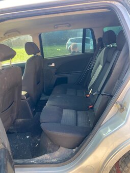 Ford Mondeo MK3 2.0 TDCi 85kW - 7