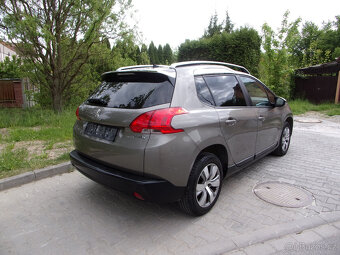 Peugeot 2008 1.2 VTi,navigace,1.majitel,serviskní kniha,TOP - 7