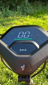 Elektrokoloběžka/Elektrická koloběžka Segway p100 50km/h - 7