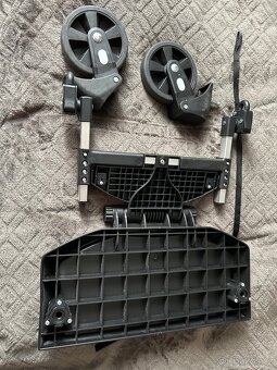 Stupátko k dětskému kočárku - 7