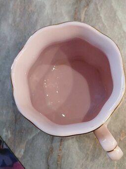 Růžový porcelán-hrnek H&C - 7