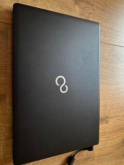 Notebook Fujitsu Lifebook A555 - 7