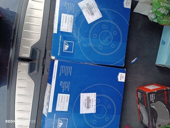 Brzdy přední na BMW X5,GT5 - 7