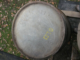 prodám sudy 200l , kanystry 60l - 7