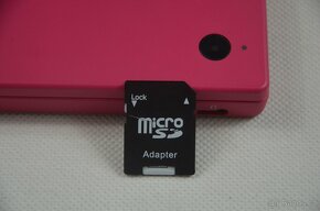 Nintendo DSi Pink + 16GB paměťová karta s Twilight Menu++ - 7